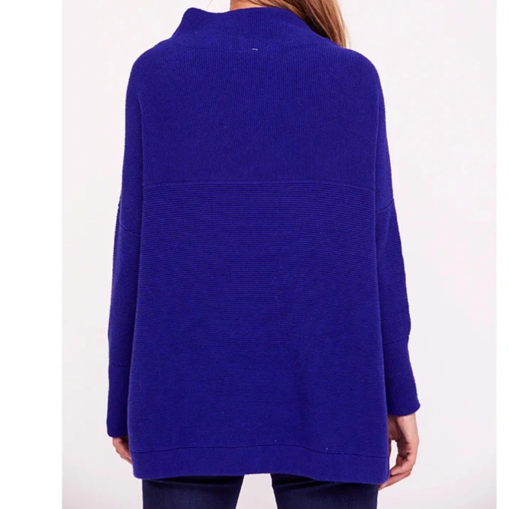 FREE PEOPLE OTTOMAN SLOUCHY TUNIC SIZE XS In Blue